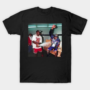 BASKETBALLART - THE BEST MOMENT T-Shirt